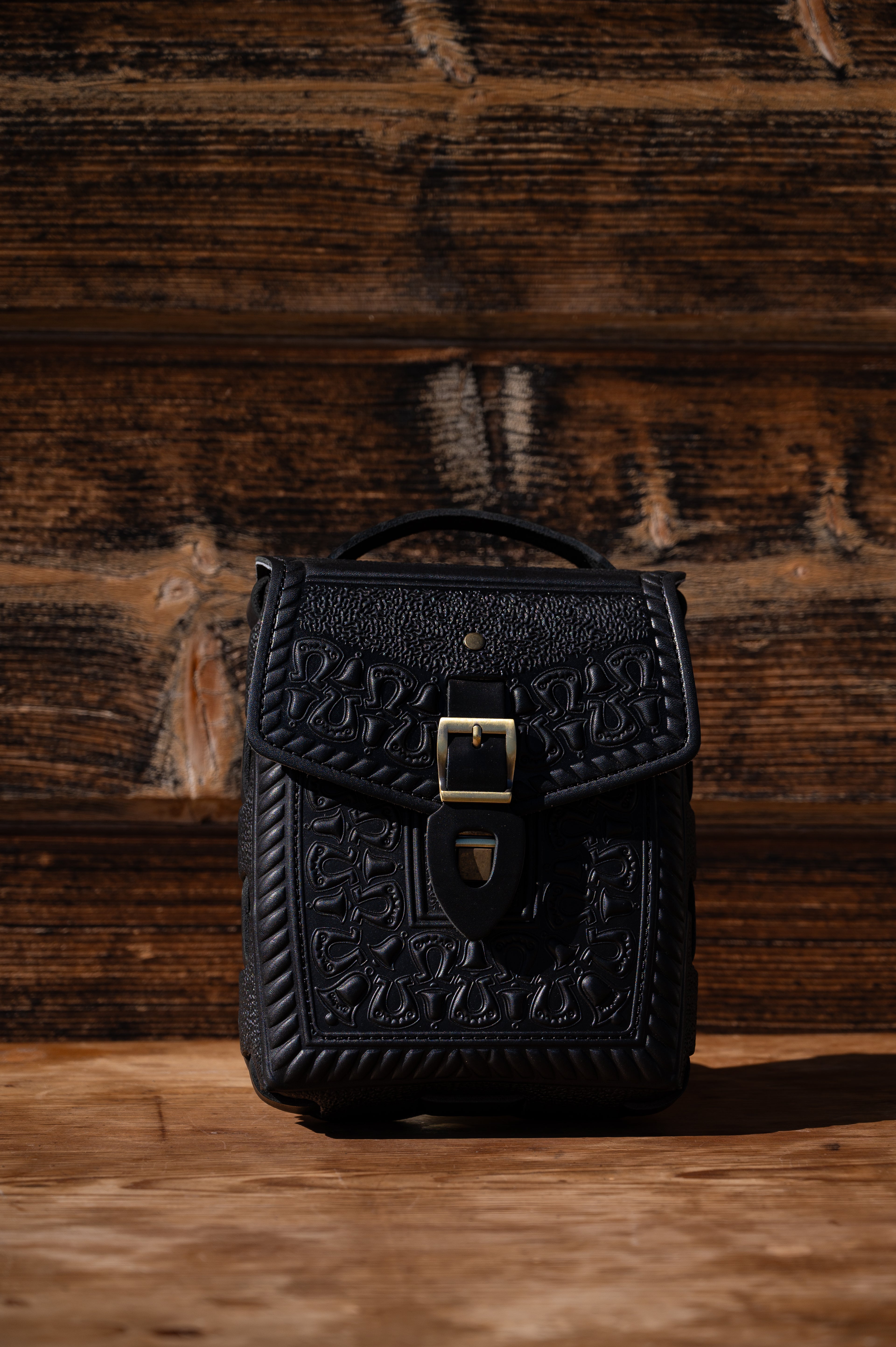 Leather bag “Horseshoe”