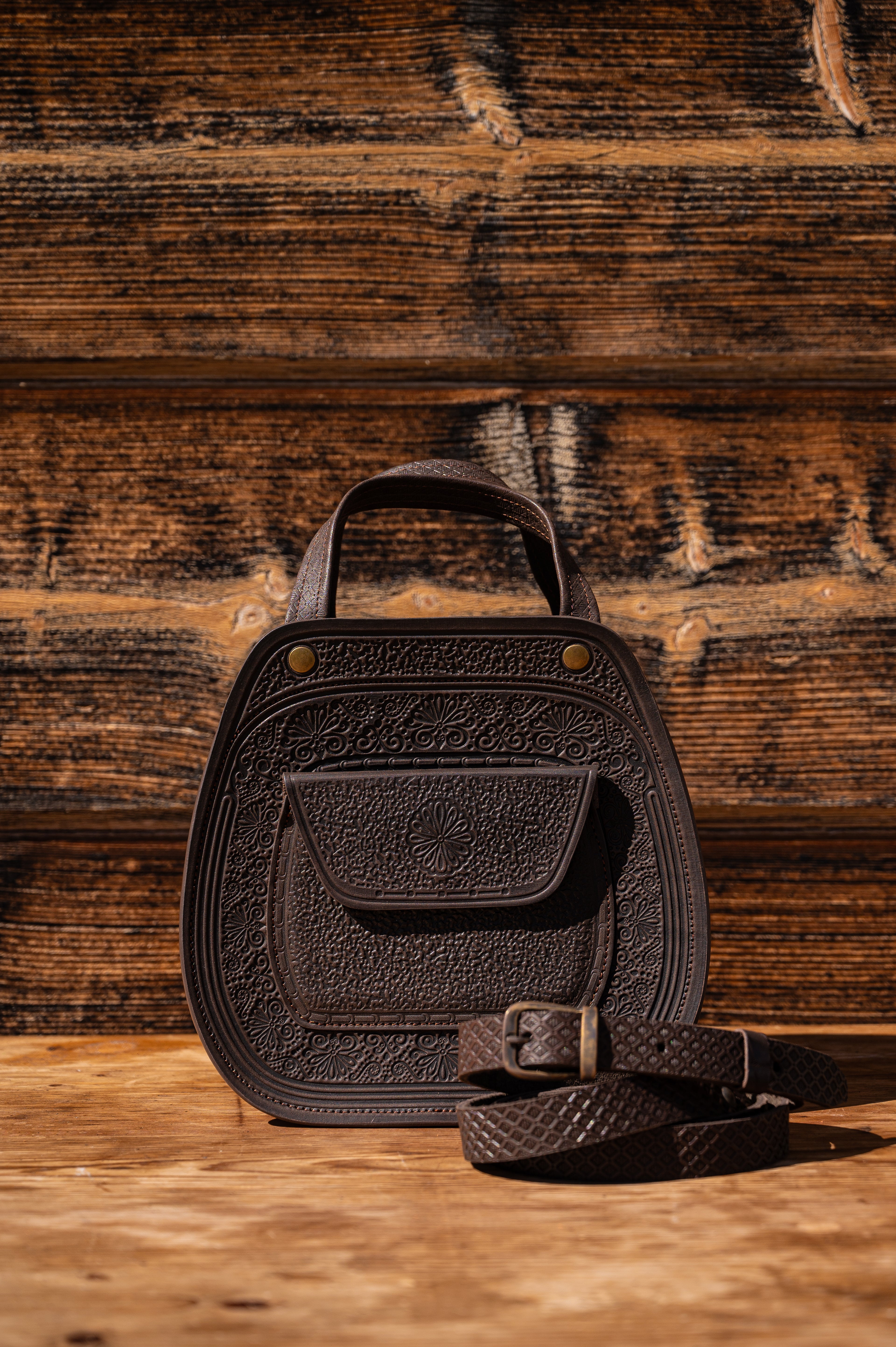 Leather bag “Azalea”