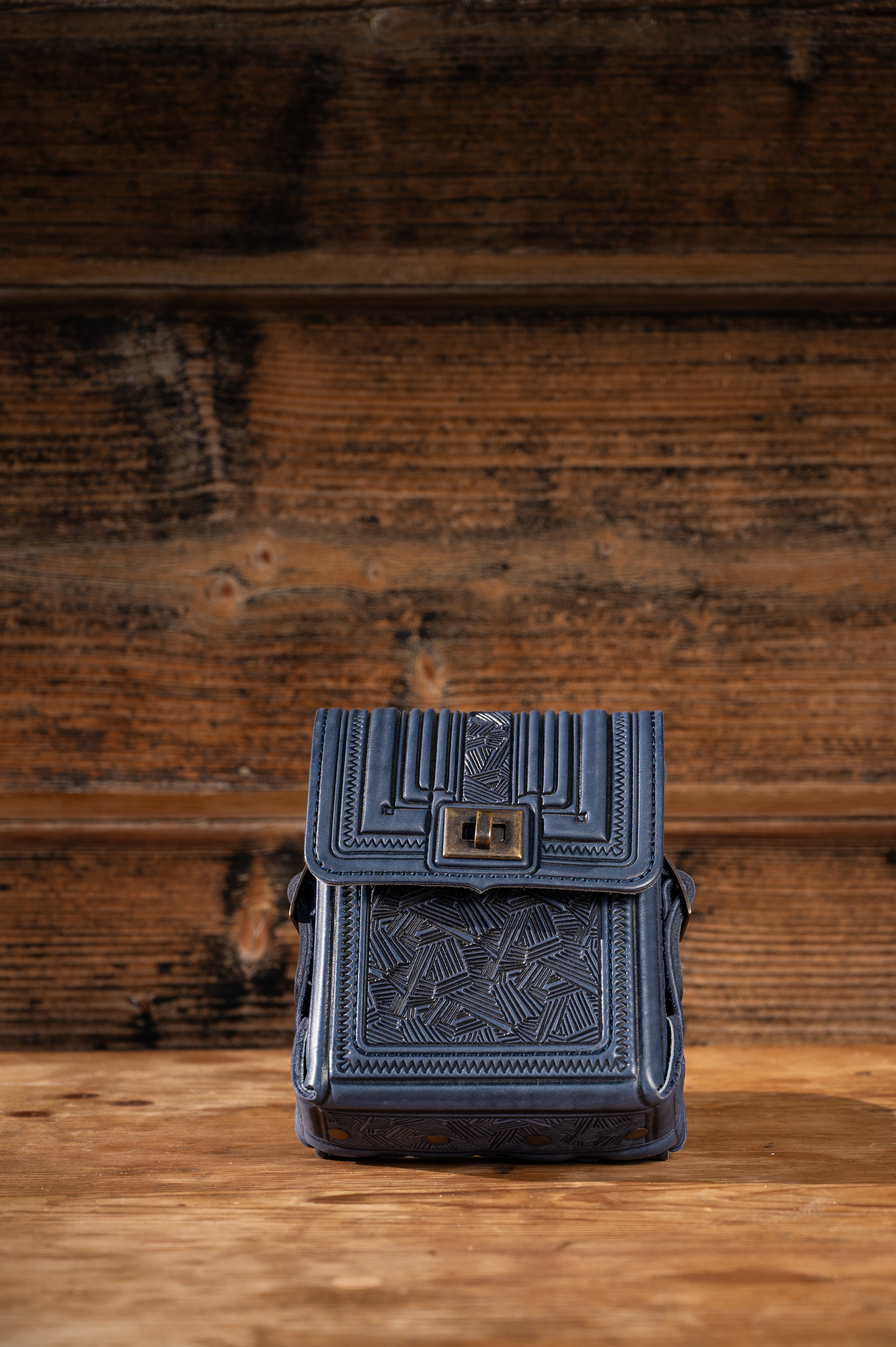 Leather bag “Sketch”