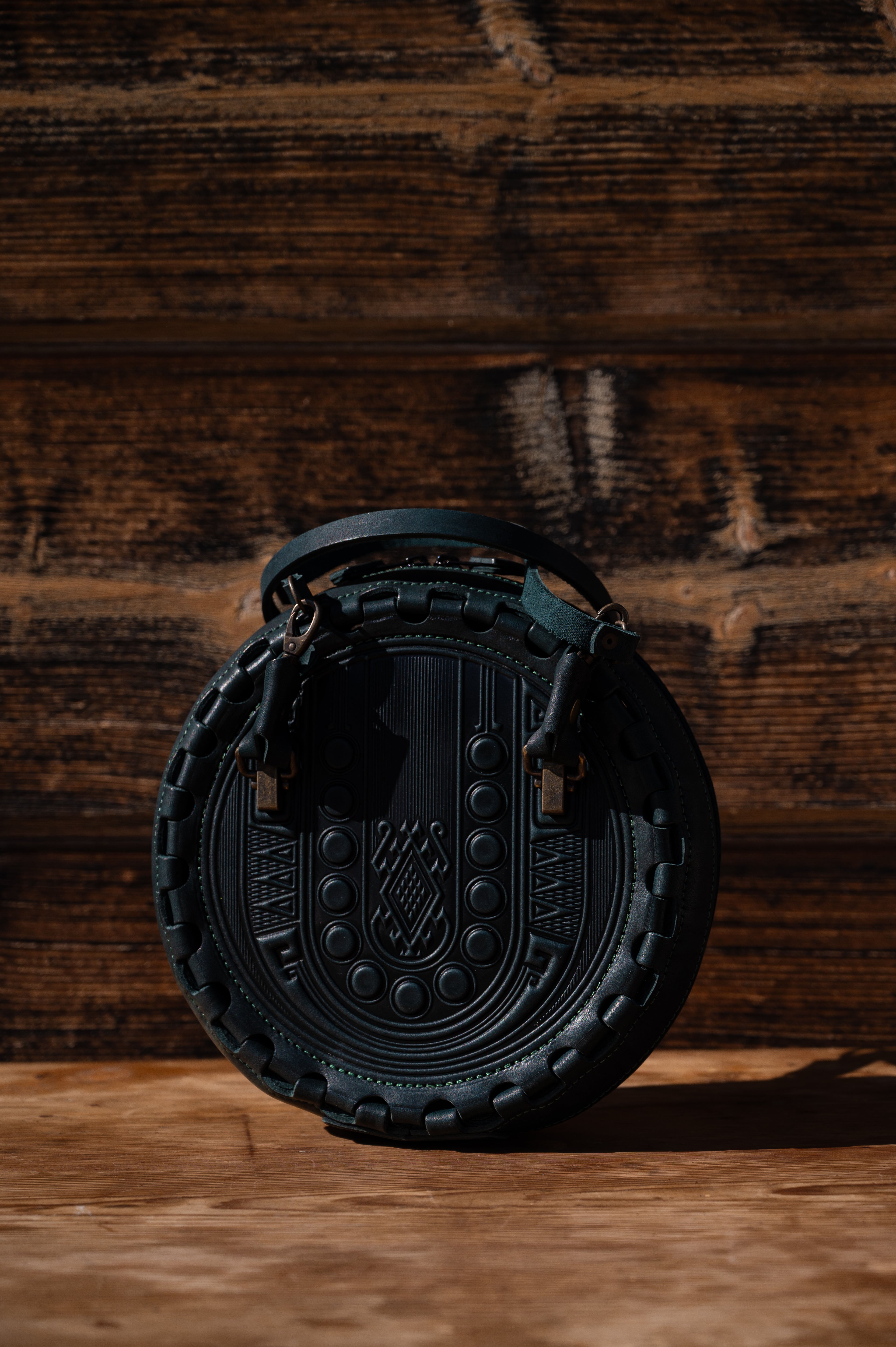 Leather bag “Necklace”