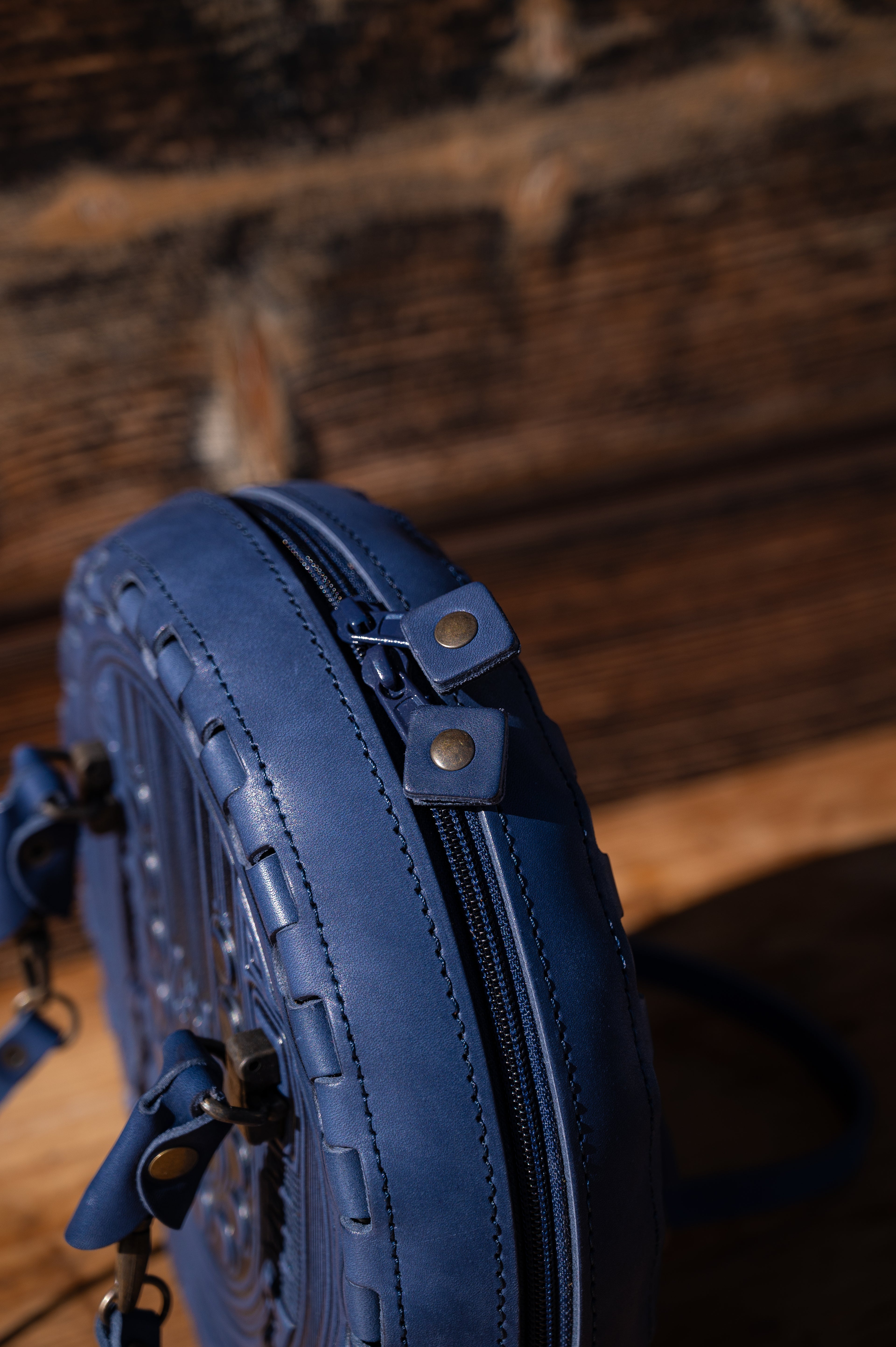 Leather bag “Necklace”