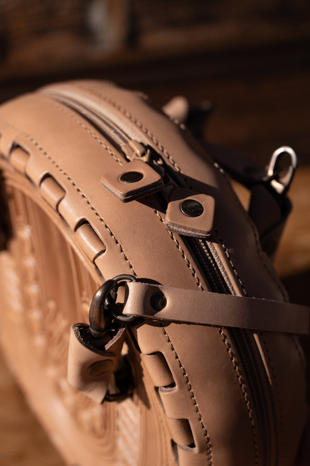 Leather bag “Necklace”