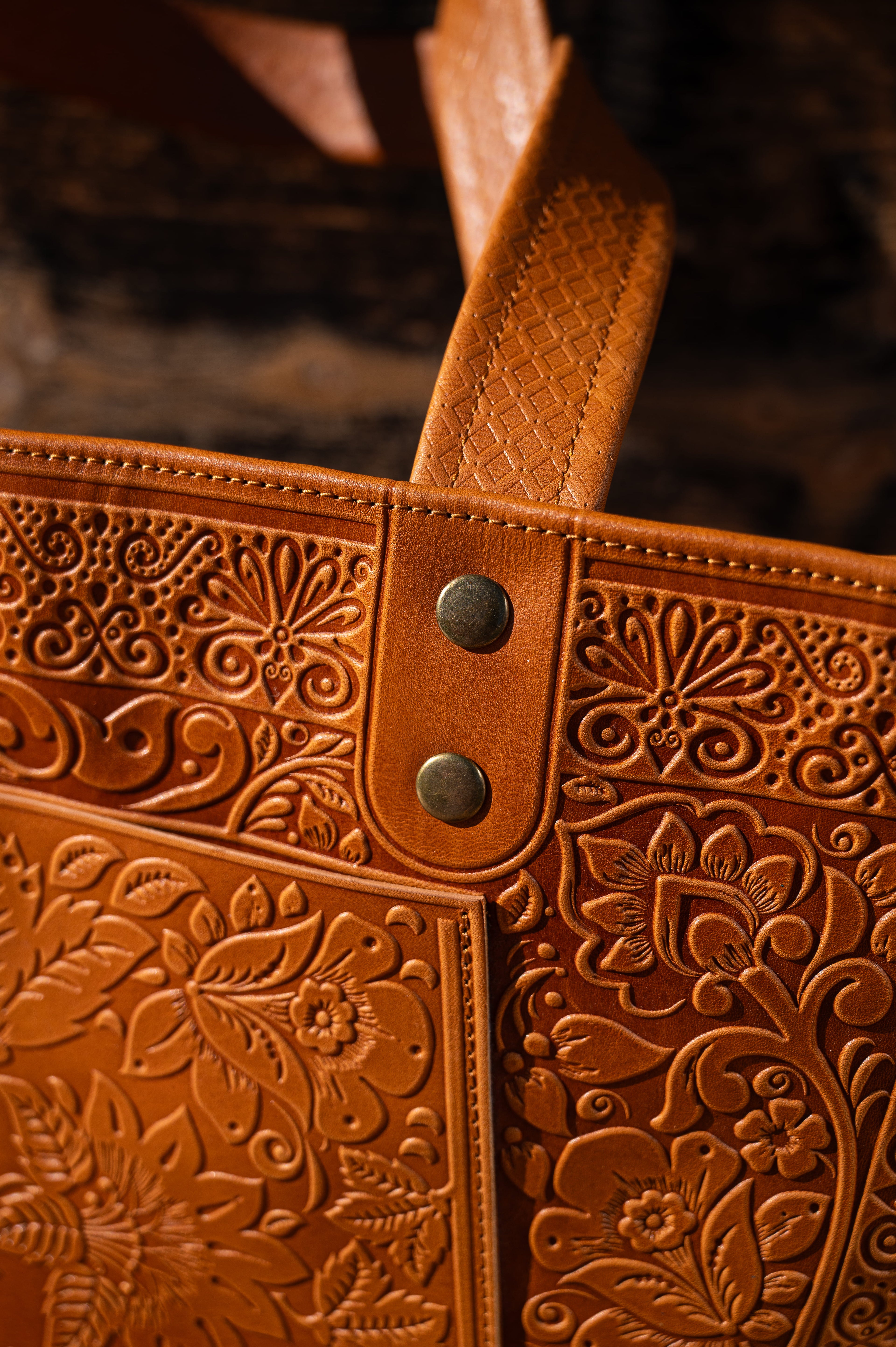 Leather bag “Flower Shopper”