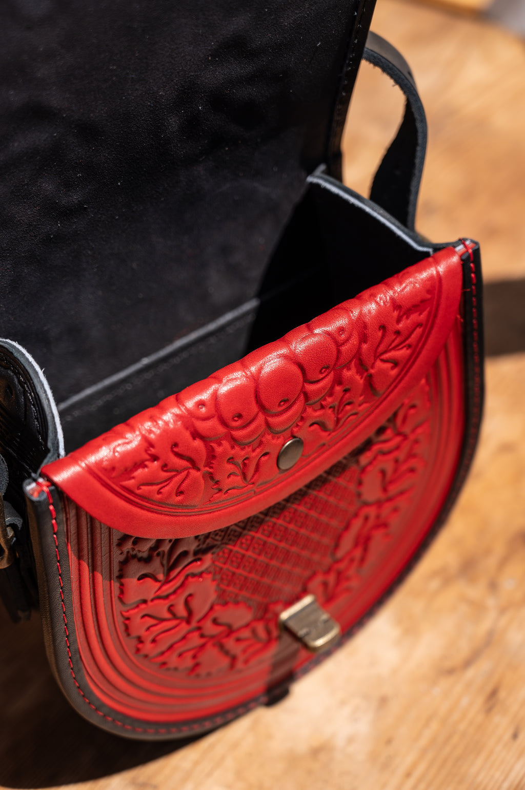 Leather bag “Kalina”