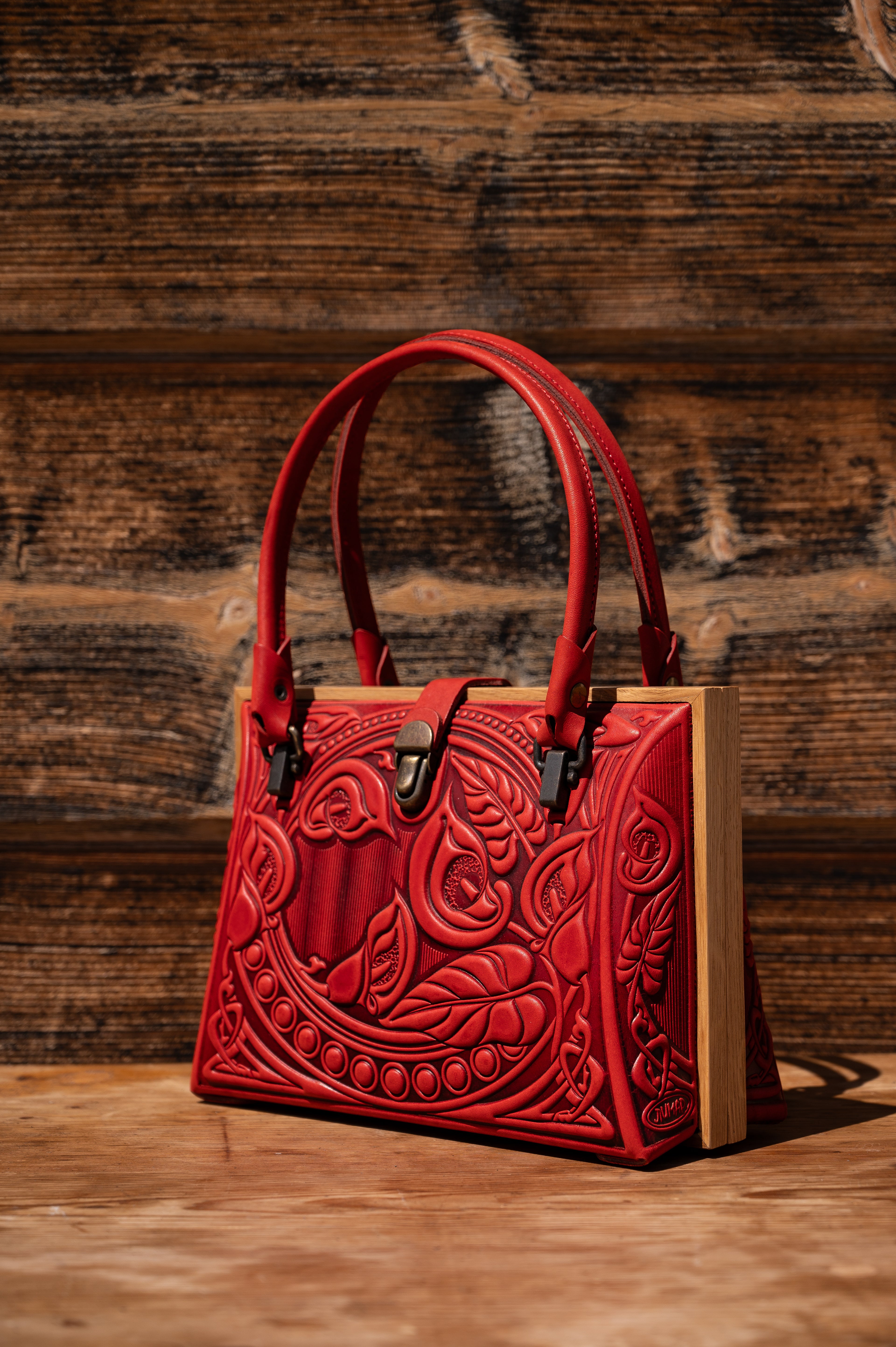 Leather bag “Calla”