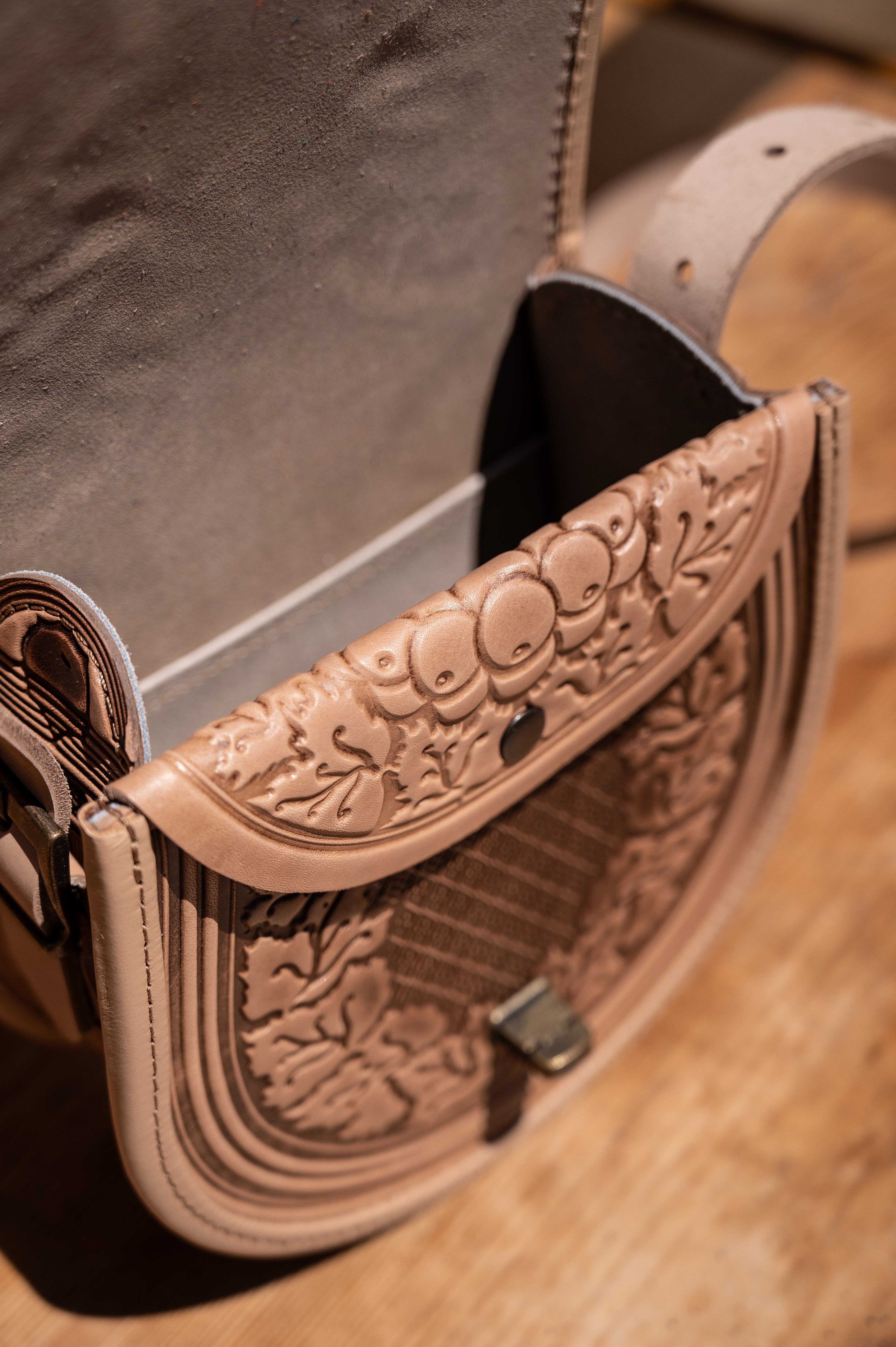 Leather bag “Kalina”