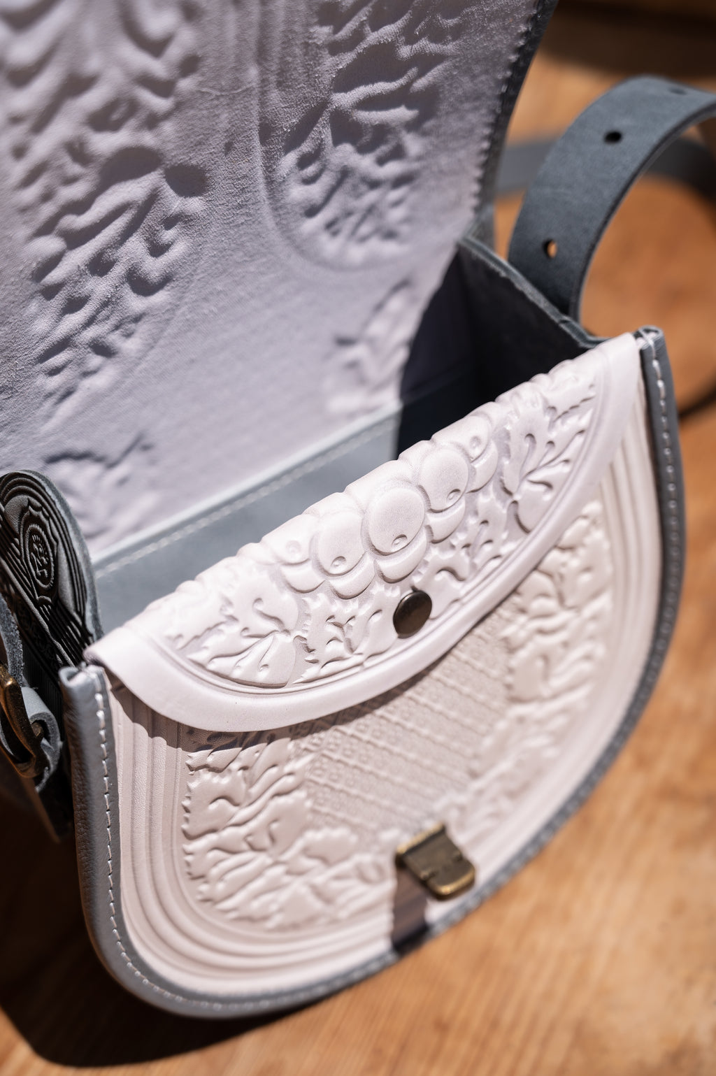 Leather bag “Kalina”